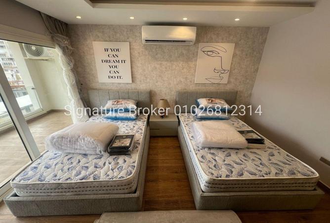 8593475 - Property Image 2