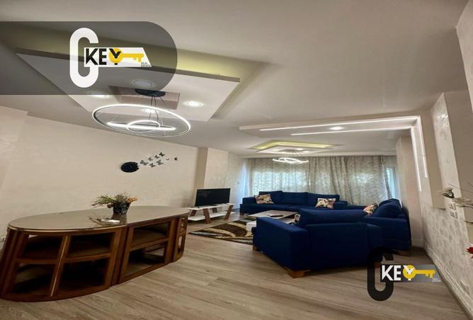 8711798 - Property Image 2