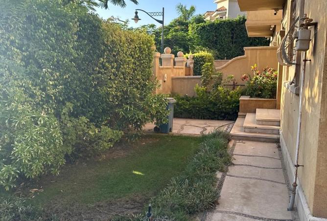 توين هاوس بـ٥ غرف نوم في رويال ميدوز الشيخ زايد، صورة ٣ من ٣