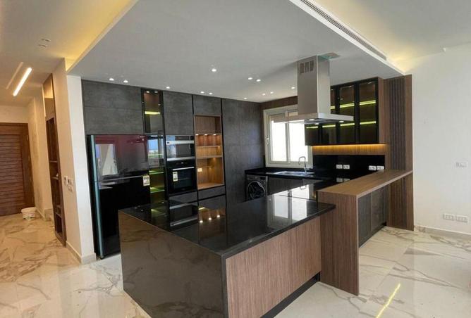76230902 - Property Image 3
