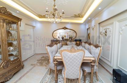 Apartment - 2 Bedrooms - 2 Bathrooms for sale in Zezenia - Hay Sharq - Alexandria Apartment - 2 Bedrooms - 2 Bathrooms for sale in Zezenia - Hay Sharq - Alexandria