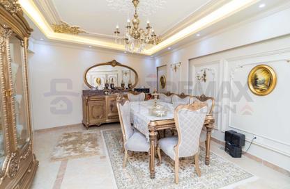 Apartment - 2 Bedrooms - 2 Bathrooms for sale in Zezenia - Hay Sharq - Alexandria Apartment - 2 Bedrooms - 2 Bathrooms for sale in Zezenia - Hay Sharq - Alexandria