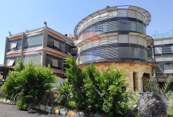 61680111 - Property Main Image