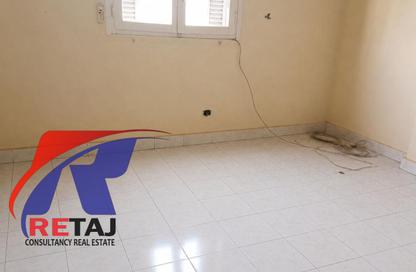 Apartment - 3 Bedrooms - 1 Bathroom for sale in Dr Abdallah Al Araby St. - 7th District - Nasr City - Cairo Apartment - 3 Bedrooms - 1 Bathroom for sale in Dr Abdallah Al Araby St. - 7th District - Nasr City - Cairo