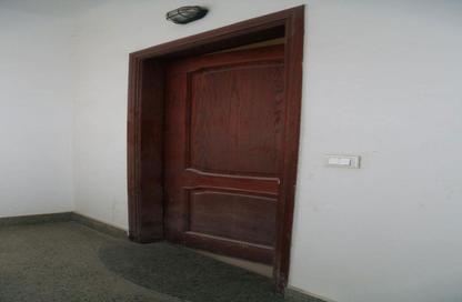 Apartment - 4 Bedrooms - 3 Bathrooms for sale in Area B - Ganoob El Acadimia - New Cairo City - Cairo