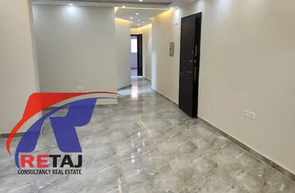 Co-Working Space - 2 Bedrooms - 1 Bathroom for rent in Al Tayaran St. - Rabaa Al Adaweyah - Nasr City - Cairo