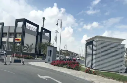 محل تجاري - استوديو - 1 حمام للبيع في پريڤادو - مدينتي - القاهرة