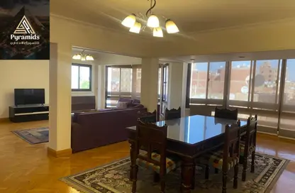 شقة - 3 غرف نوم - 3 حمامات للايجار في شارع مصدق - الدقي - الجيزة