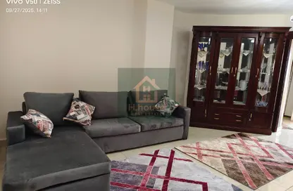 شقة - 2 غرف نوم - 1 حمام للايجار في شارع طلعت مصطفي - الرحاب المرحلة الخامسة - الرحاب - مدينة القاهرة الجديدة - القاهرة