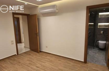 Apartment - 3 Bedrooms - 3 Bathrooms for rent in Lake View Residence - 5th Settlement Compounds - The 5th Settlement - New Cairo City - Cairo