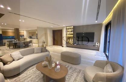 فيلا - 3 - 5 للبيع في ذا كراون - طريق مصر اسكندرية الصحراوي - مدينة 6 أكتوبر - الجيزة