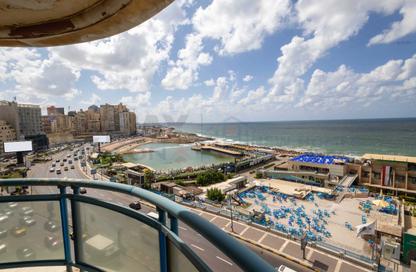 Apartment - 3 - 2 for sale in Mokhtar Abd Al Raheem Khallaf St. - Saba Basha - Hay Sharq - Alexandria