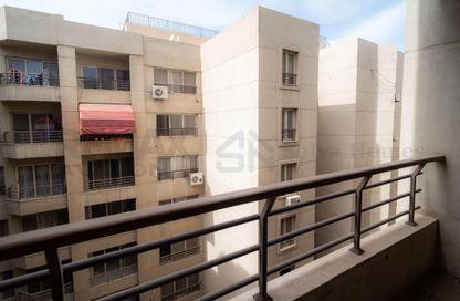 Apartment - 3 Bedrooms - 2 Bathrooms for sale in Moharam Bek St. - Moharam Bek - Hay Wasat - Alexandria