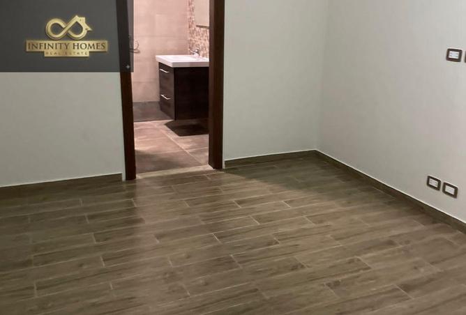 72444098 - صورة العقار 3