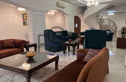 دوبلكس - 3 غرف نوم - 4 حمامات للايجار في شارع الشيماء - المنطقة و - حى جنوب الاكايمية - مدينة القاهرة الجديدة - القاهرة
