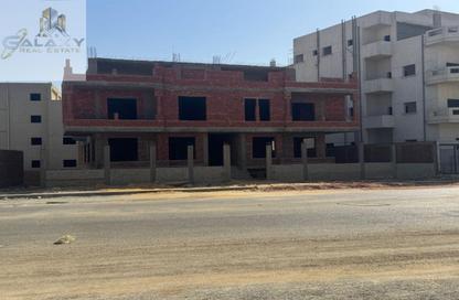 فيلا - 7+ - 7+ للبيع في امتداد غرب جولف - كمبوندات القطامية - القطامية - مدينة القاهرة الجديدة - القاهرة