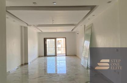 Apartment - 3 - 2 for sale in Eastmain New Cairo - 5th Settlement Compounds - The 5th Settlement - New Cairo City - Cairo