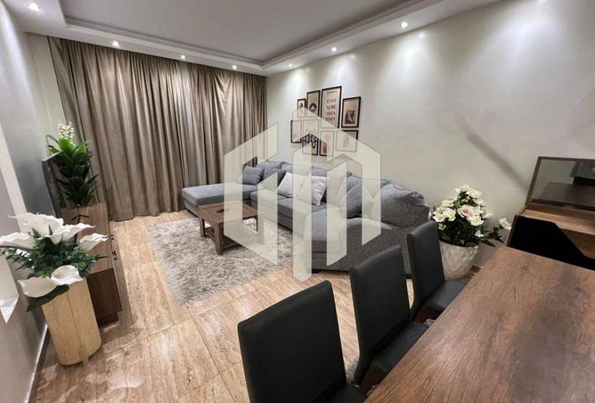 106298202 - Property Image 3