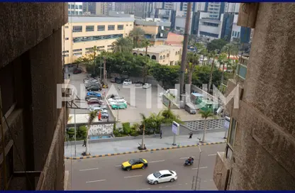 شقة - 3 غرف نوم - 2 حمامات للبيع في شارع نادى سموحة الرياضى - سموحة - حي شرق - الاسكندرية