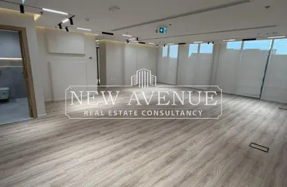 مساحات مكتبية - 4 غرف نوم - 1 حمام للايجار في كايرو فيستيفال سيتى - المستثمرين الشمالية - مدينة القاهرة الجديدة - القاهرة