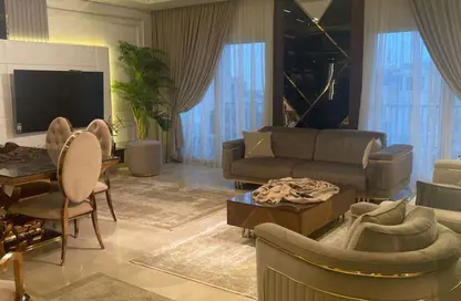 Apartment - 3 Bedrooms - 3 Bathrooms for rent in 90 Avenue - South Investors Area - New Cairo City - Cairo