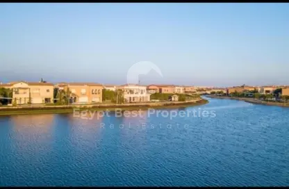 فيلا - 5 غرف نوم - 4 حمامات للبيع في مراسي - سيدي عبد الرحمن - الساحل الشمالي
