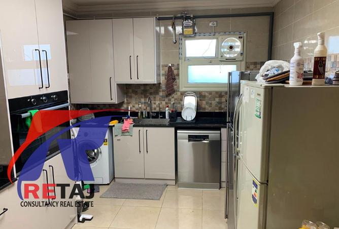 81834016 - Property Image 3