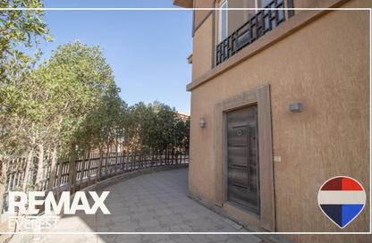 Villa - 6 Bedrooms - 5 Bathrooms for sale in Mena Garden City - Al Motamayez District - 6 October City - Giza