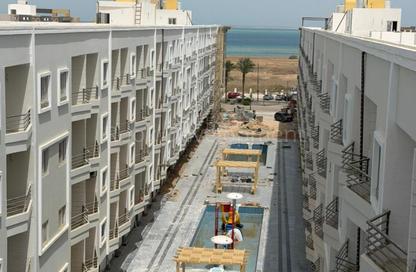 Apartment - 1 Bedroom - 1 Bathroom for sale in Grand Rock - Hurghada Resorts - Hurghada - Red Sea