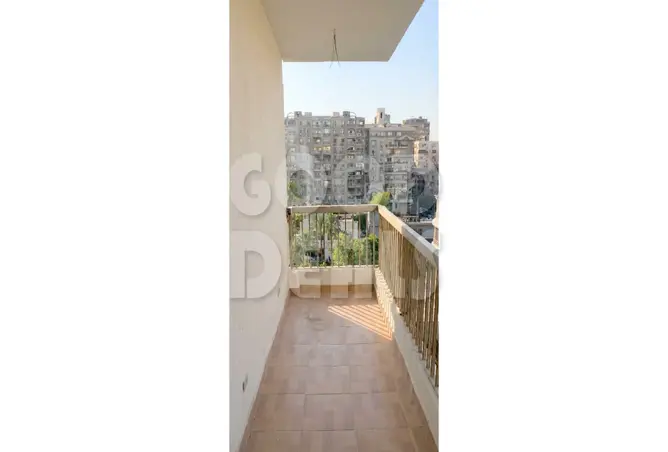 83677617 - Property Image 3