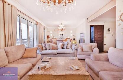 Apartment - 3 Bedrooms - 3 Bathrooms for sale in Al Laselky St. - El Laselky - New Maadi - Hay El Maadi - Cairo