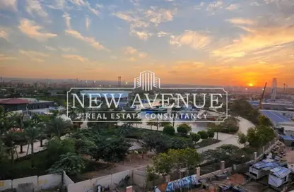 Apartment - 1 Bedroom - 1 Bathroom for sale in Zed Towers - Sheikh Zayed Compounds - Sheikh Zayed City - Giza