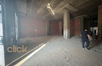 Shop - Studio - 2 Bathrooms for rent in North Teseen St. - The 5th Settlement - New Cairo City - Cairo