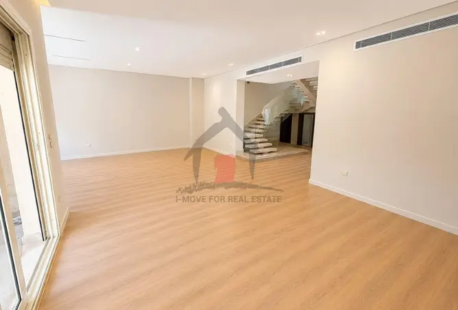 113534965 - Property Image 2