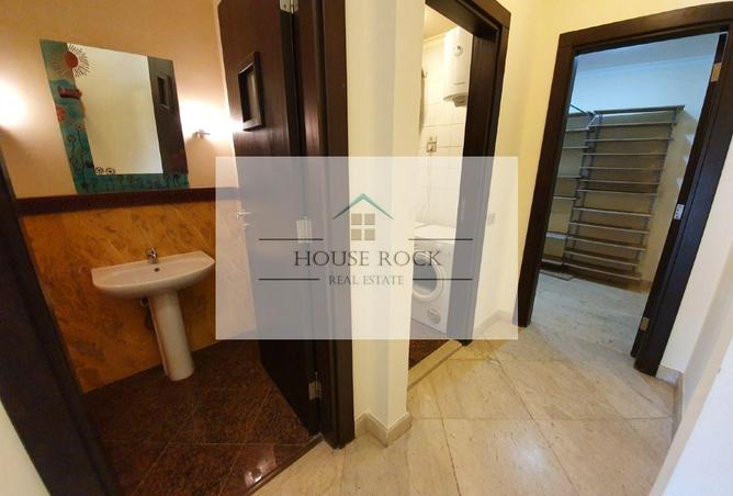 70087984 - صورة العقار 3