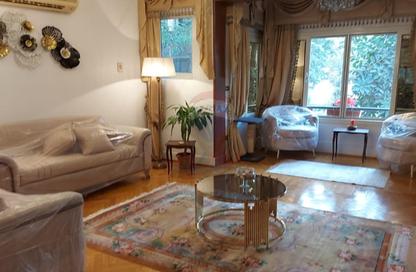 Apartment - 2 Bedrooms - 2 Bathrooms for rent in Shafik Mansour St. - Zamalek - Cairo