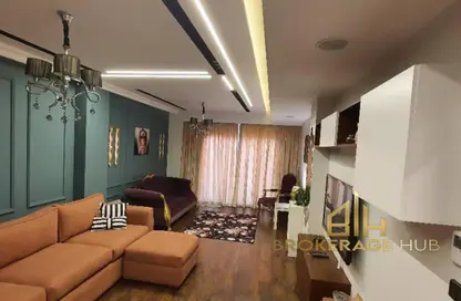 شقة - 3 غرف نوم - 2 حمامات للايجار في قطامية جاردنز - كمبوندات القطامية - القطامية - مدينة القاهرة الجديدة - القاهرة