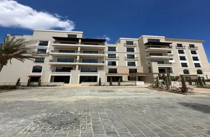 Apartment - 3 Bedrooms - 3 Bathrooms for sale in Village West - Sheikh Zayed Compounds - Sheikh Zayed City - Giza