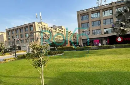 Office Space - Studio - 2 Bathrooms for rent in Arkan Plaza - 26th of July Corridor - Sheikh Zayed City - Giza