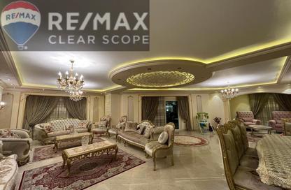 Apartment - 3 Bedrooms - 3 Bathrooms for sale in Shehab St. - Mohandessin - Giza