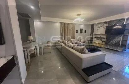 شقة - 3 غرف نوم - 3 حمامات للايجار في غرب الجولف - كمبوندات القطامية - القطامية - مدينة القاهرة الجديدة - القاهرة