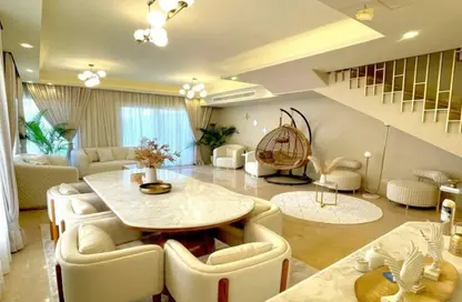 فيلا - 5 غرف نوم - 5 حمامات للبيع في نيو جيزة - طريق مصر اسكندرية الصحراوي - مدينة 6 أكتوبر - الجيزة