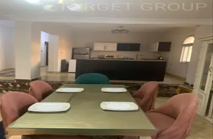 شقة - 2 غرف نوم - 2 حمامات للايجار في المنطقة ب - حى جنوب الاكايمية - مدينة القاهرة الجديدة - القاهرة