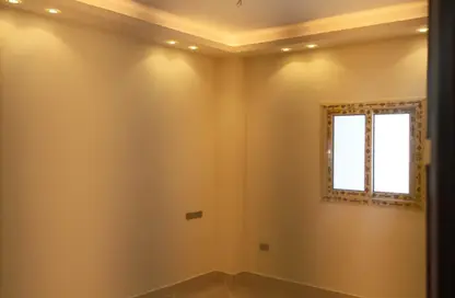 Apartment - 3 Bedrooms - 2 Bathrooms for sale in Concord Plaza - South Investors Area - New Cairo City - Cairo
