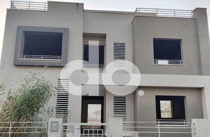 Villa - 5 - 7 for sale in Palm Hills Katameya Extension - 5th Settlement Compounds - The 5th Settlement - New Cairo City - Cairo