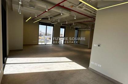 Office Space - Studio - 2 for rent in Hyde Park Business District Mall - South Teseen St. - The 5th Settlement - New Cairo City - Cairo