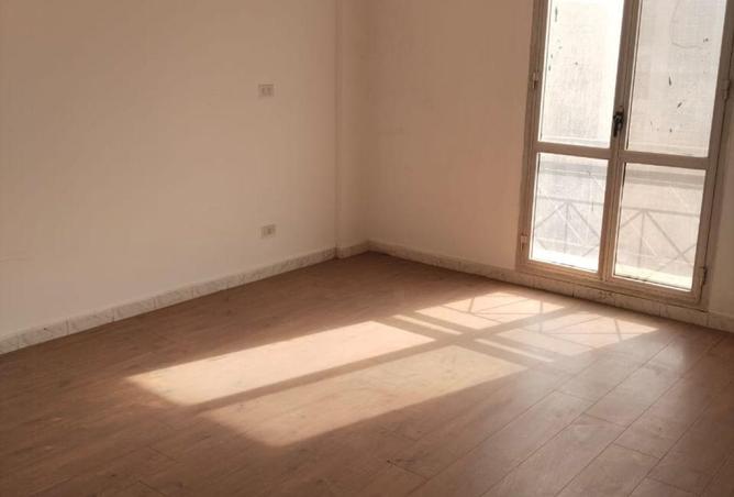 8598711 - Property Image 2