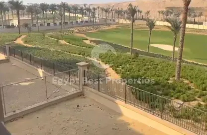 فيلا - 4 غرف نوم - 5 حمامات للبيع في سيليستا هيلز - اب تاون كايرو - المقطم - القاهرة