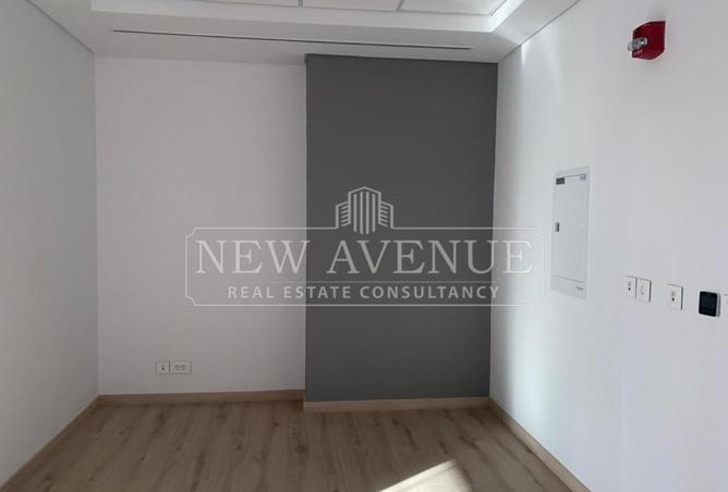104327334 - Property Image 3