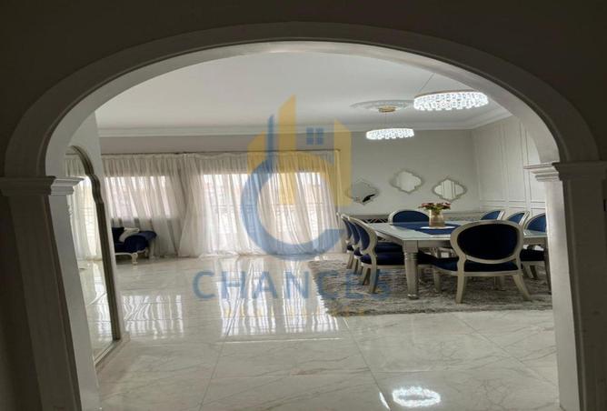 93822745 - Property Main Image